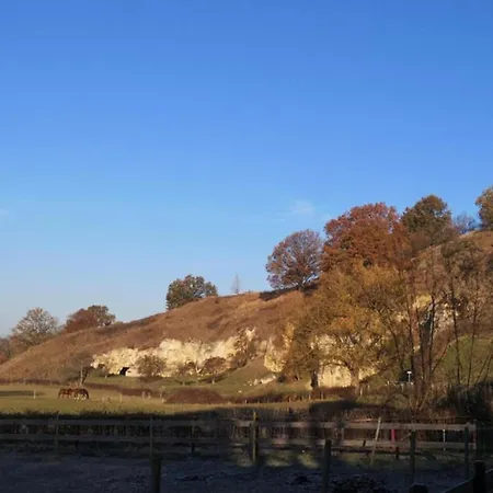 In Near Bemelerberg Reserve Vakantiehuis Bemelen